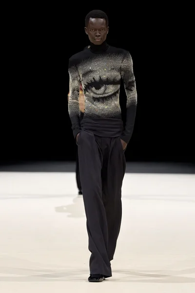 Look 2